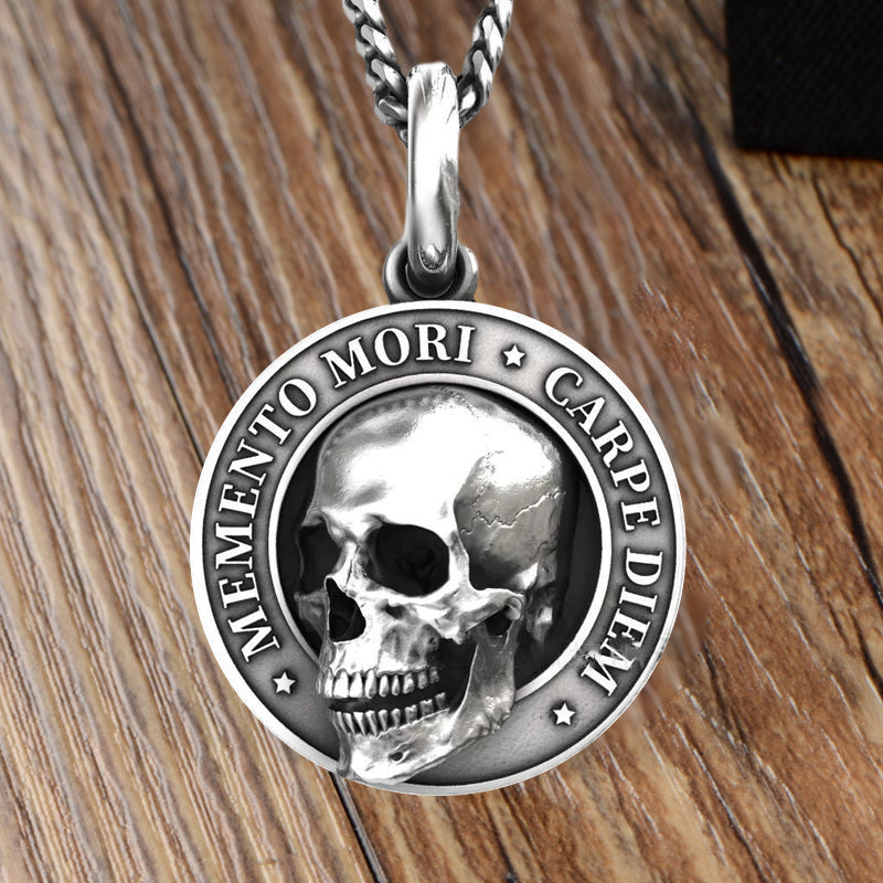BowLift | Memento Mori Skull Pendant