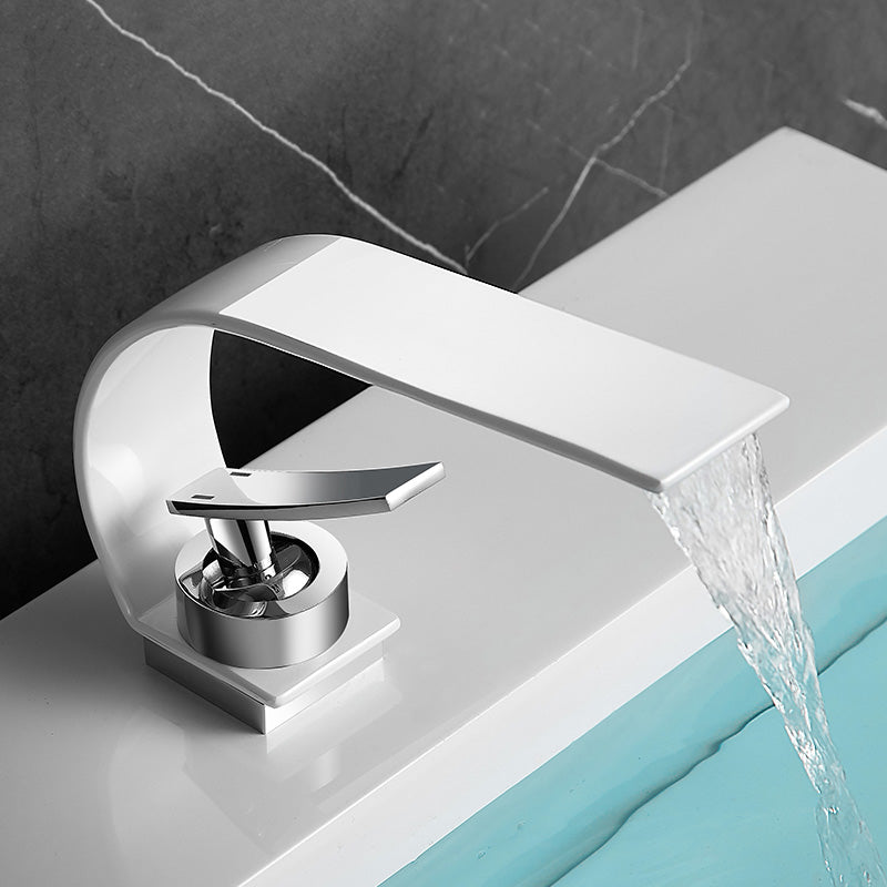 BowLift | Unique bathroom waterfall faucet brass sink tap