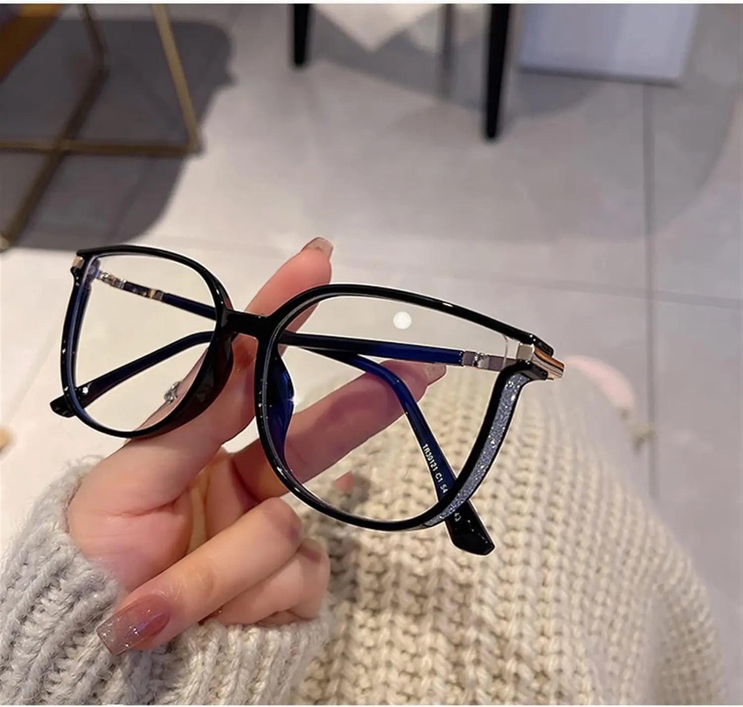 BowLift | Ultra-light Anti-Blue Light Reading Glasses for Women