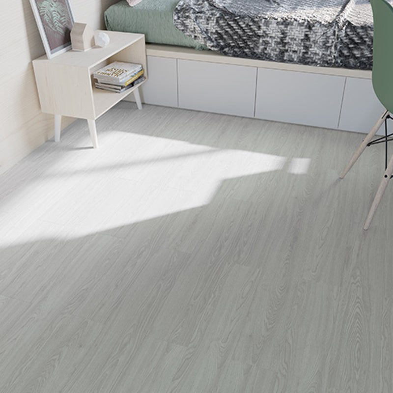 BowLift | Peel and Stick PVC Flooring Smooth Wood Look Effect Slip Resistant Vinyl Floors