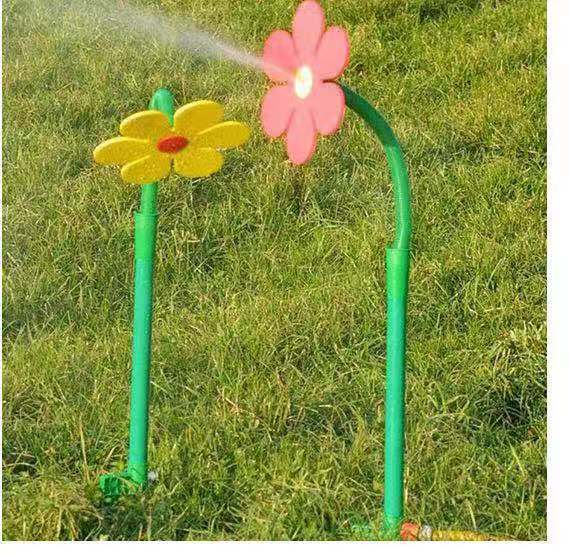 BowLift | Dancing Daisy Sprinkler – Fun Lawn Sprinkler for Garden and Pets