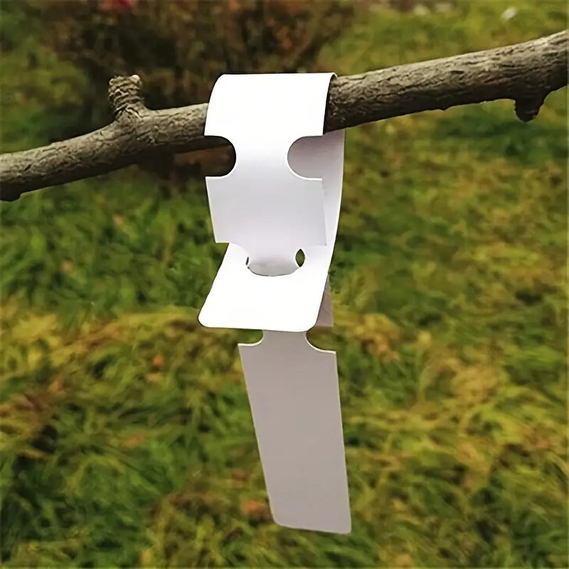 BowLift | Reusable plant labels made of plastic for garden and tree marking
