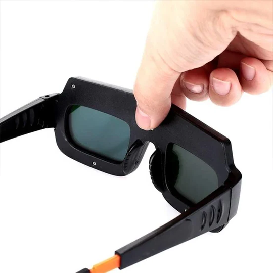 BowLift | Auto Diimable Welding Glasses