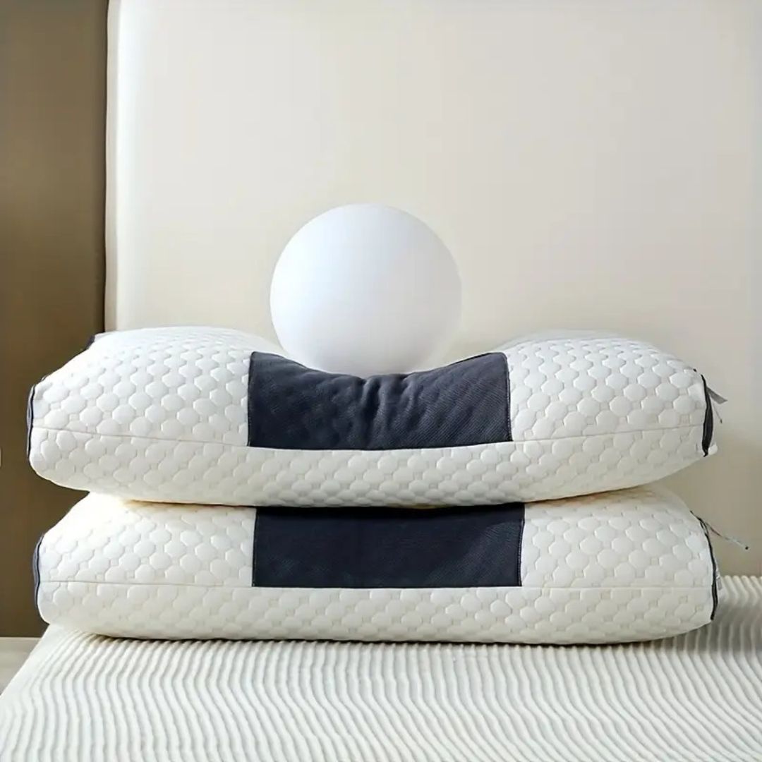 DreamNest – All-Season Orthopedic Neck Support Pillow