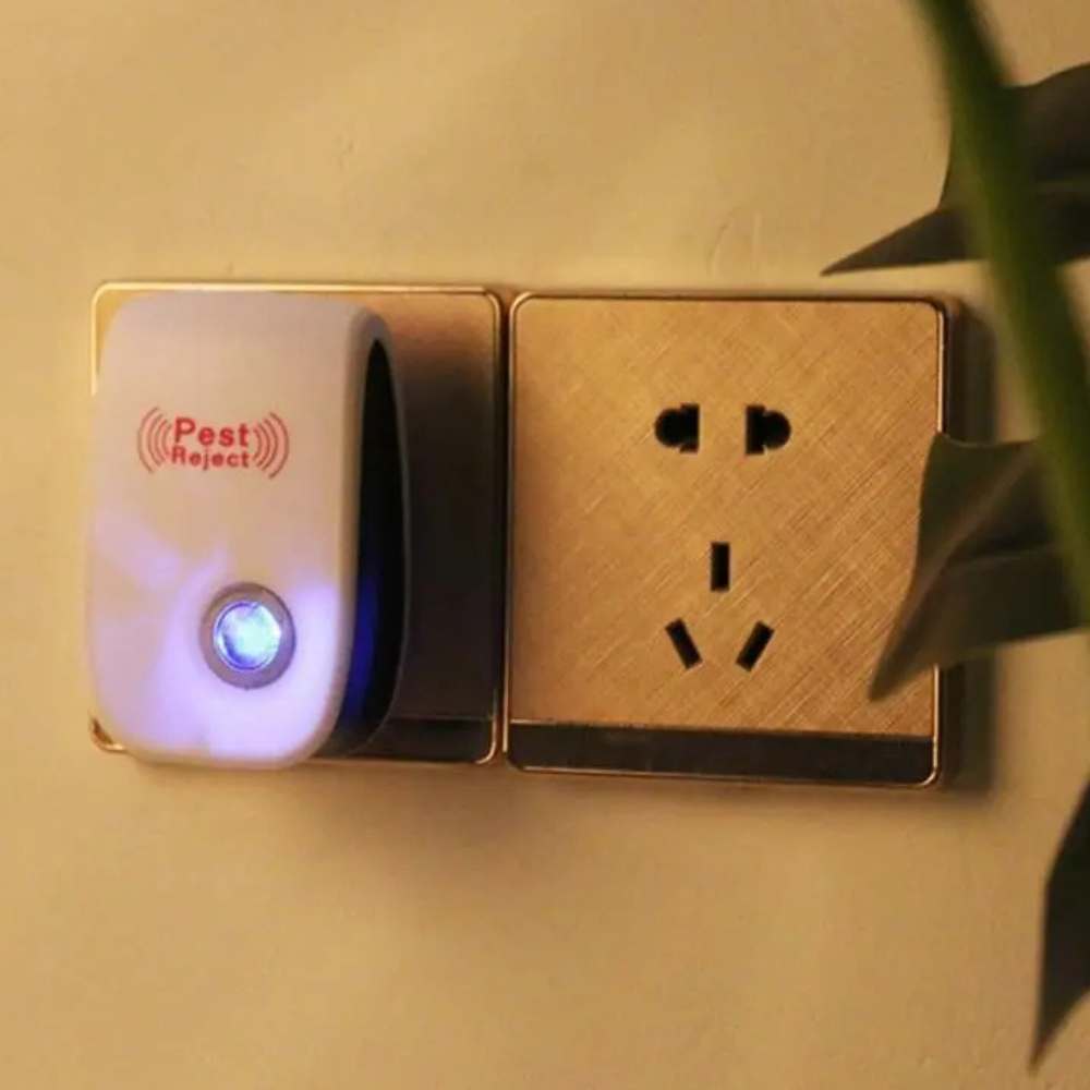 Smart Ultrasonic Pest Repeller