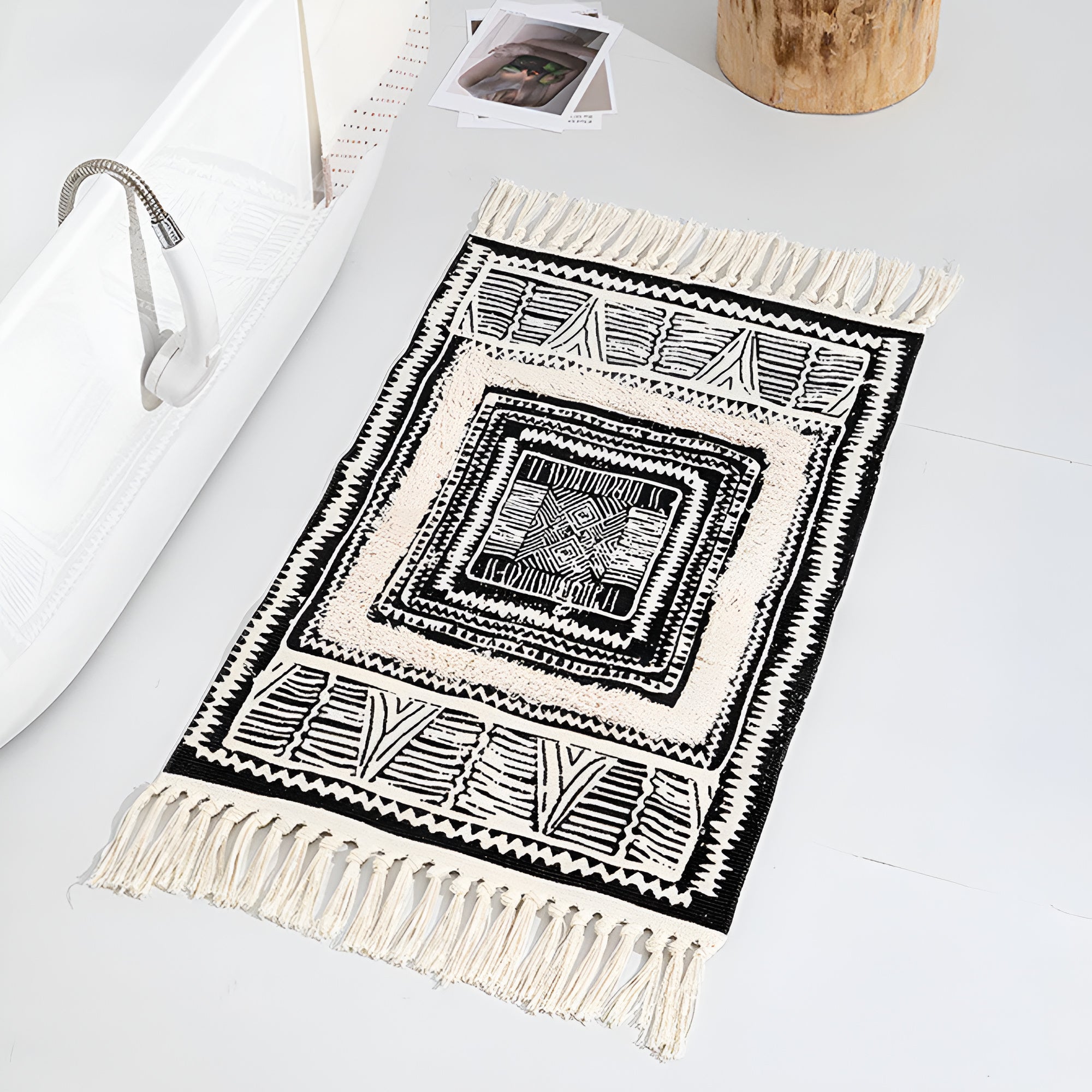 BowLift | Black and White Geometric Tassel Floor Mat