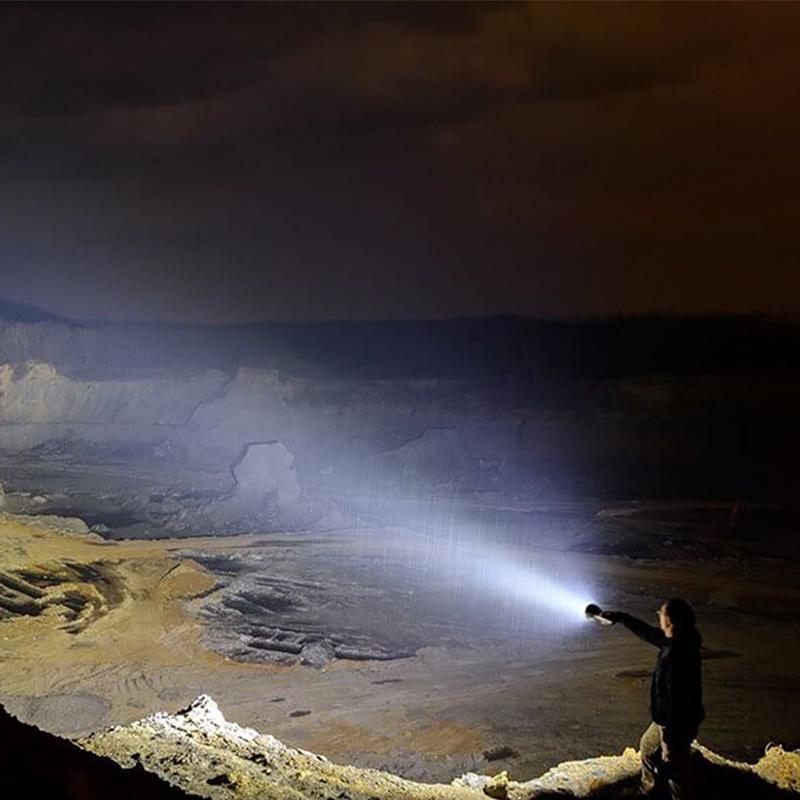 BowLift | High-Power Waterproof LED Flashlight | 30,000–50,000 Lumens Rechargeable Torch