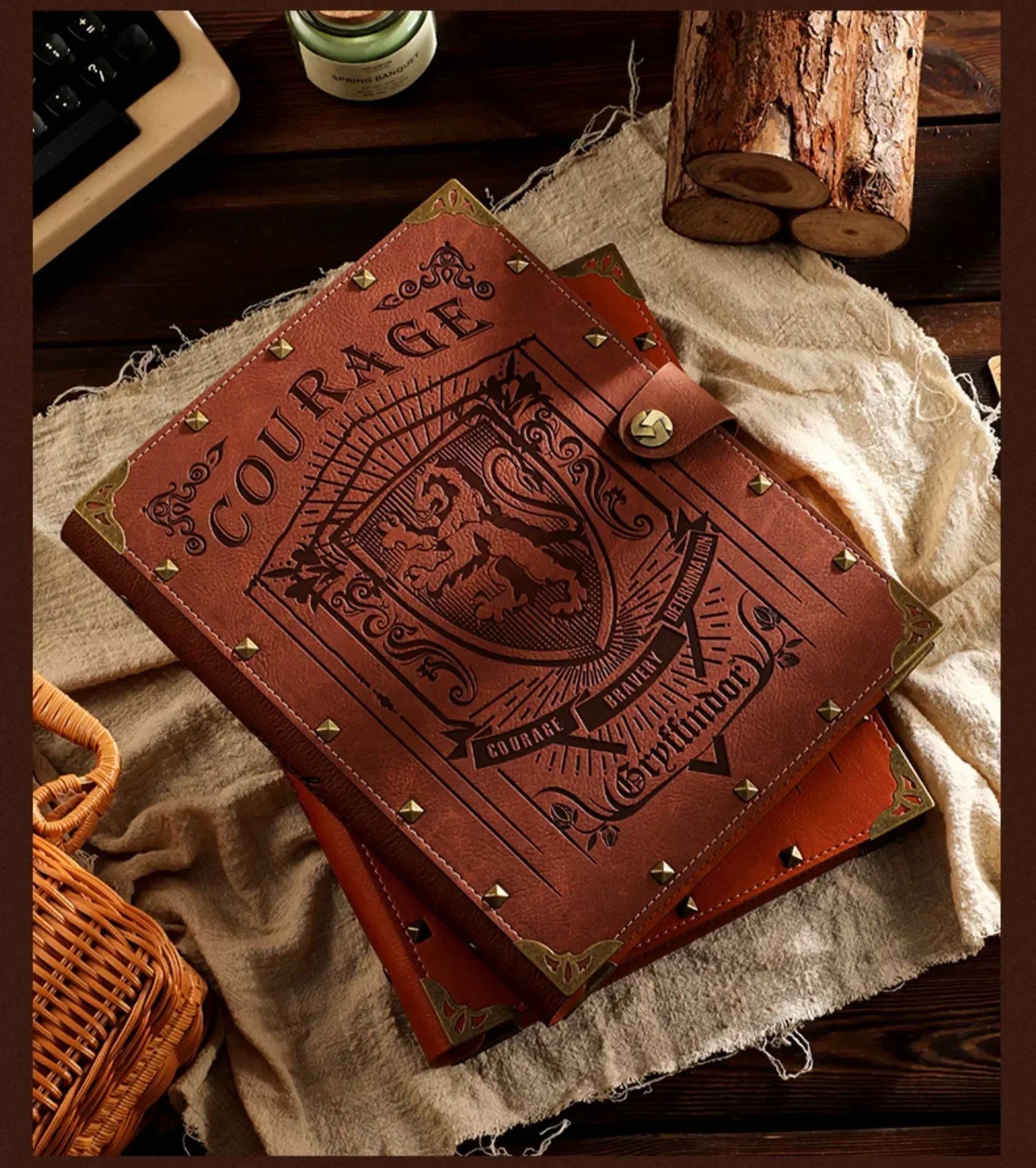 BowLift | Hogwarts Handbook Notebook Grimoire