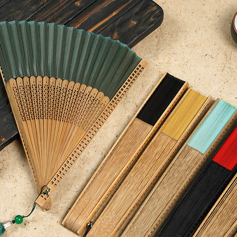 BowLift | Hand fan made of bamboo silk