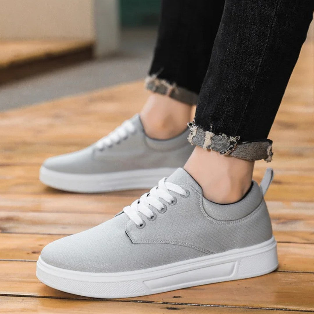 Coastal Breeze Sneakers with Breathable Lightweight Design