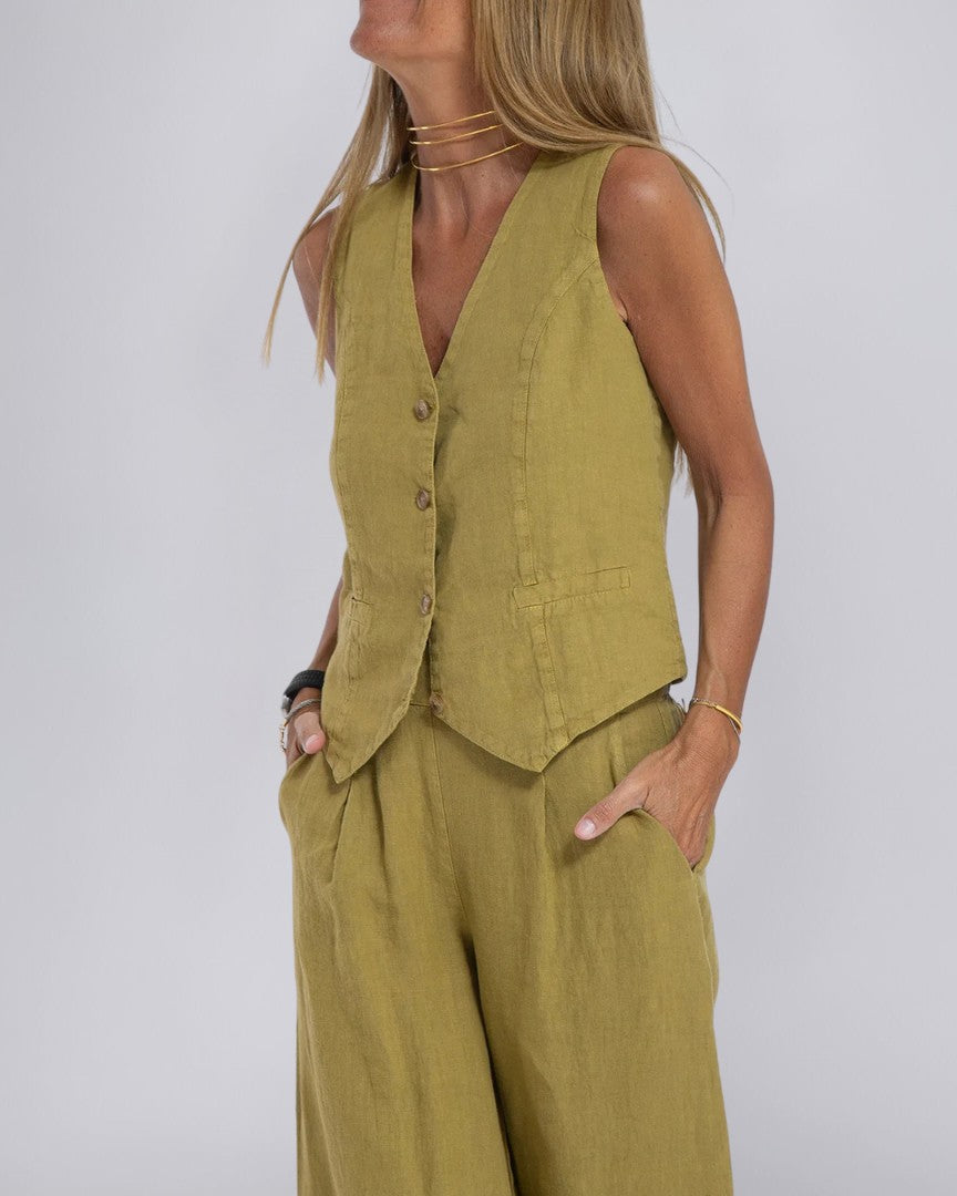 Tailored Linen Vest with Streamlined Fit and Button Detail