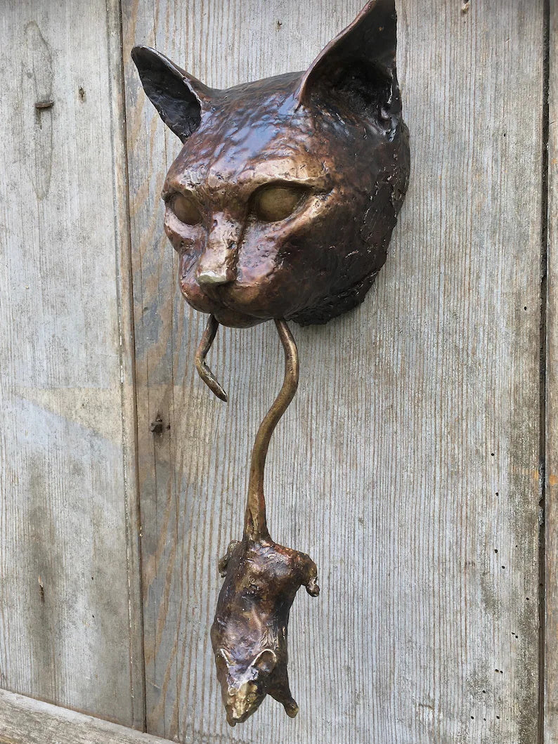 BowLift | Cat Door Knocker