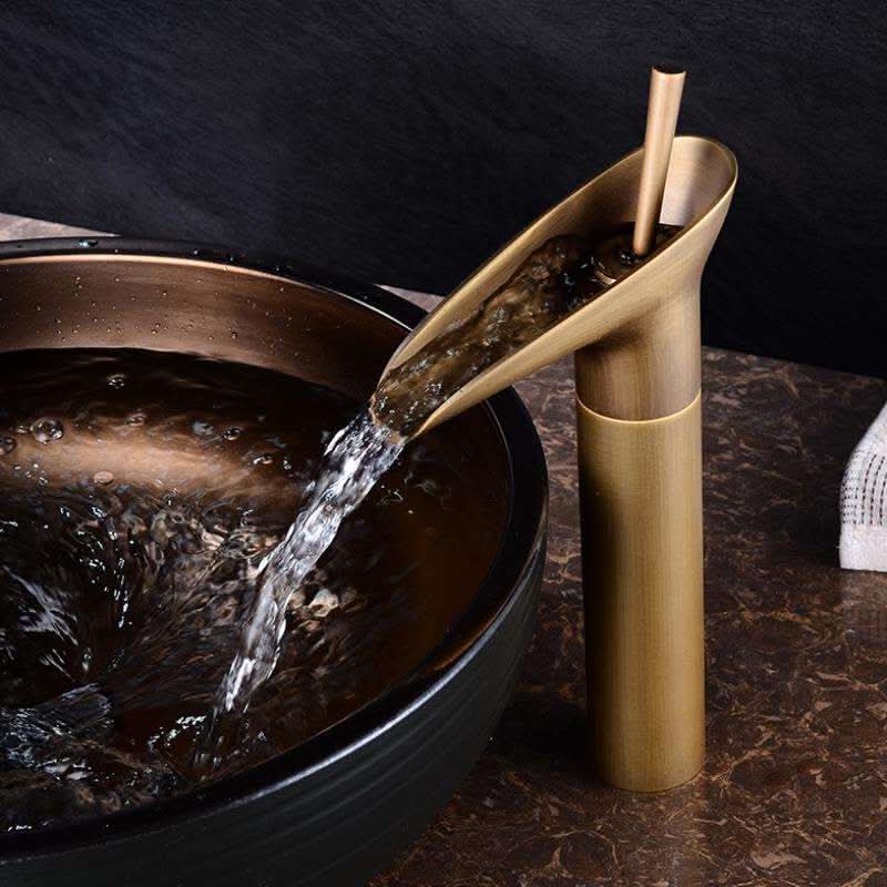BowLift | Antique Waterfall Basin Faucet made of Brass