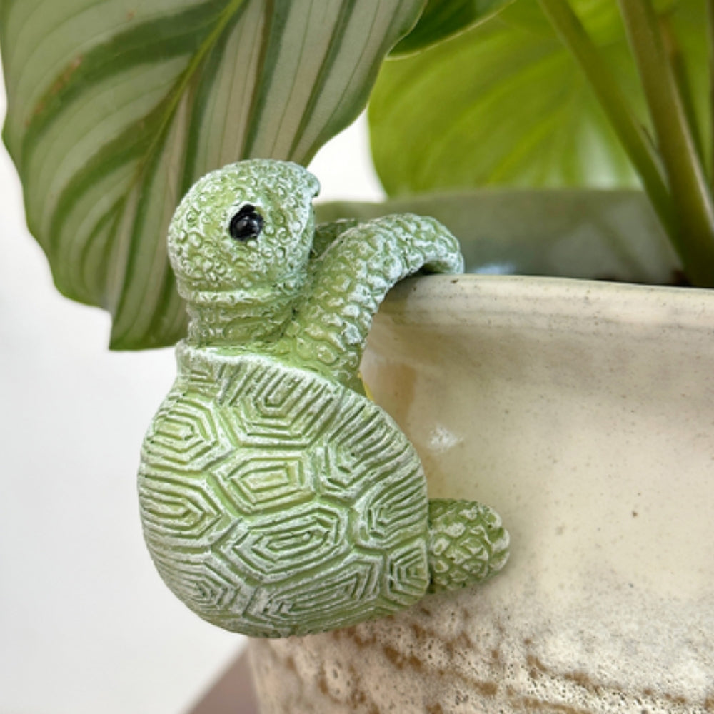 BowLift | Arden Hanging Turtle Resin Pot Ornament
