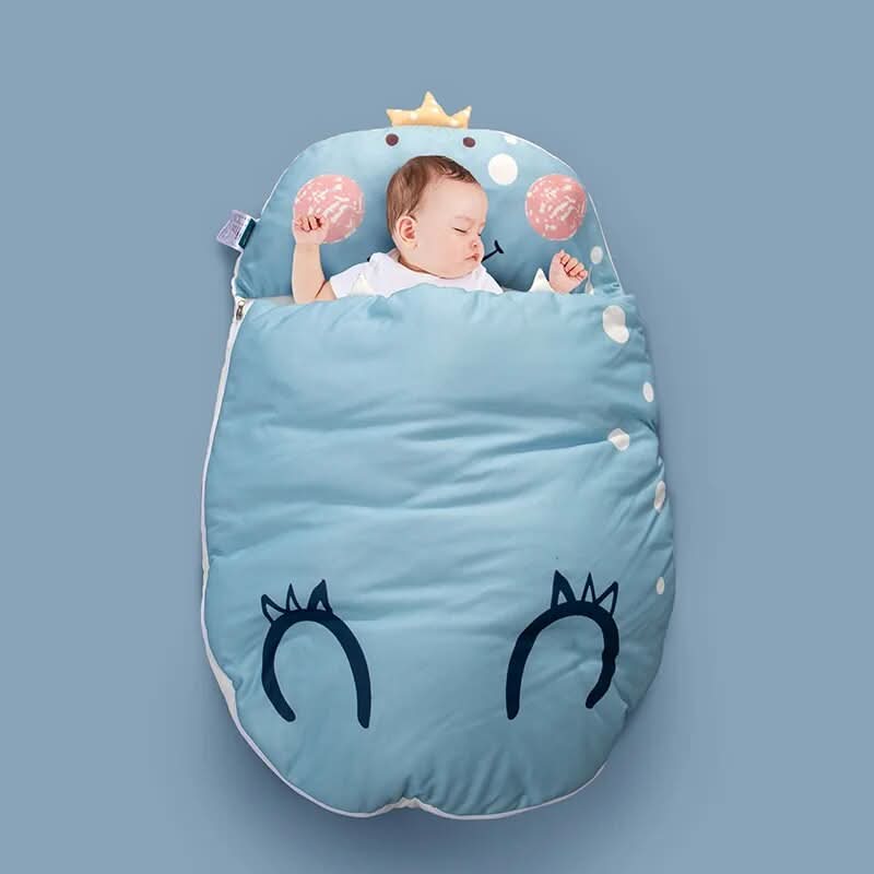 BowLift | Fluffy Sleeping Bag for Babies with All-Around Warmth