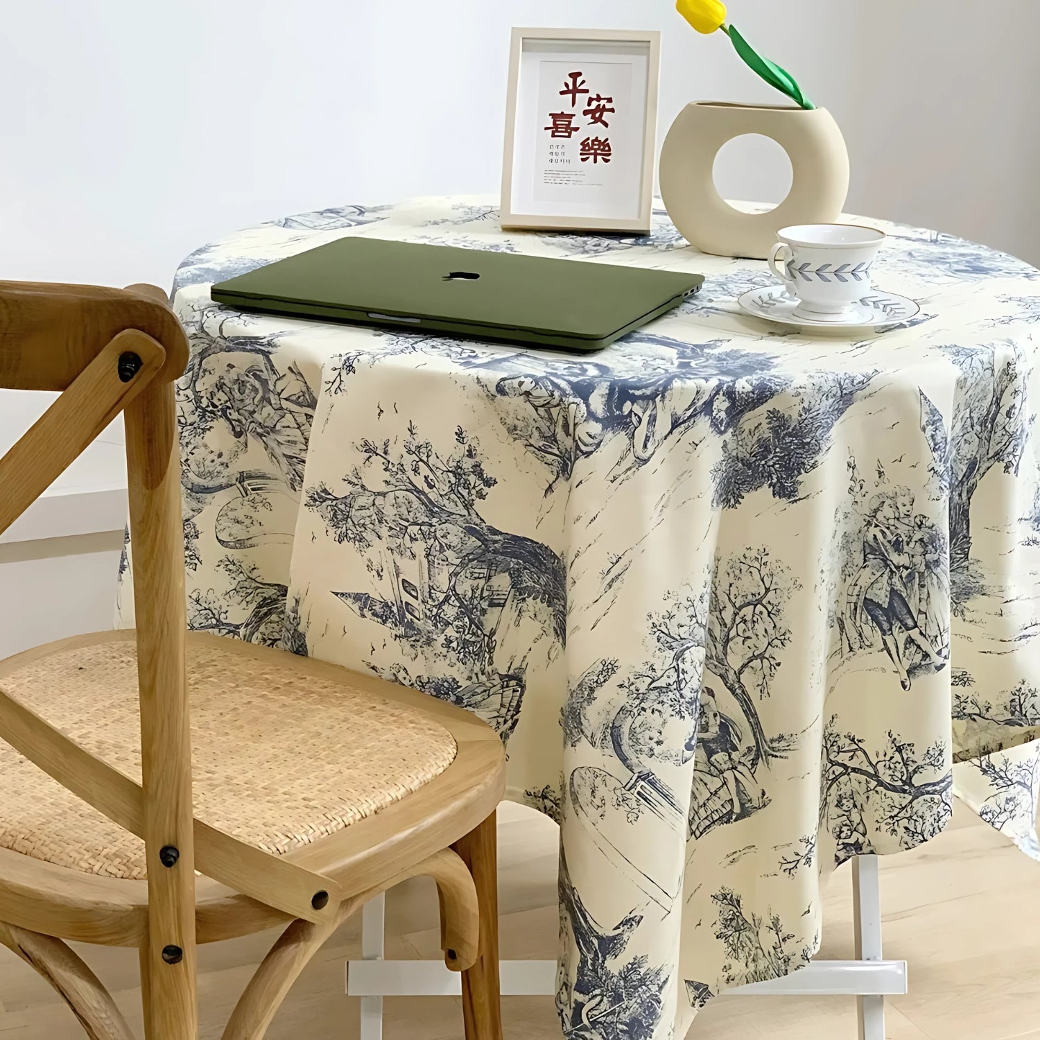 BowLift | French Classic Blue Vintage Dining Tablecloth