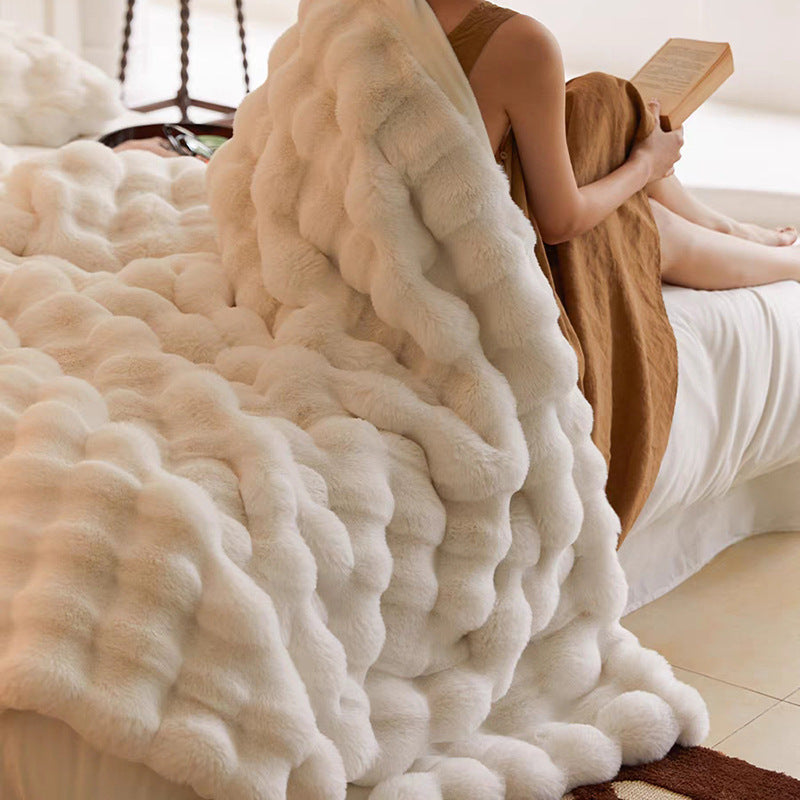 BowLift | Super comfortable fur blanket