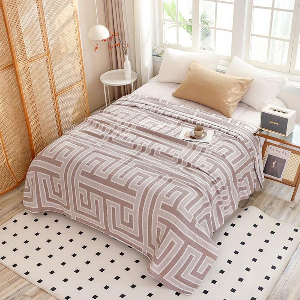 BowLift | Geo Maze Cotton Blanket