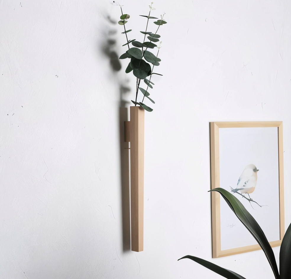BowLift | FreshFloret Wall-Mounted Wooden Vase – Solid Beech & Walnut Flower Display