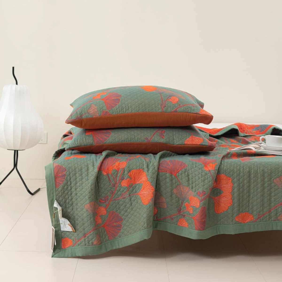 BowLift | Cotton Bedding Set with Botanical Pattern