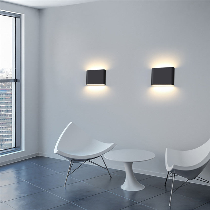 BowLift | GuardGlow – Waterproof Wall Lamp with Weather-Resistant Design