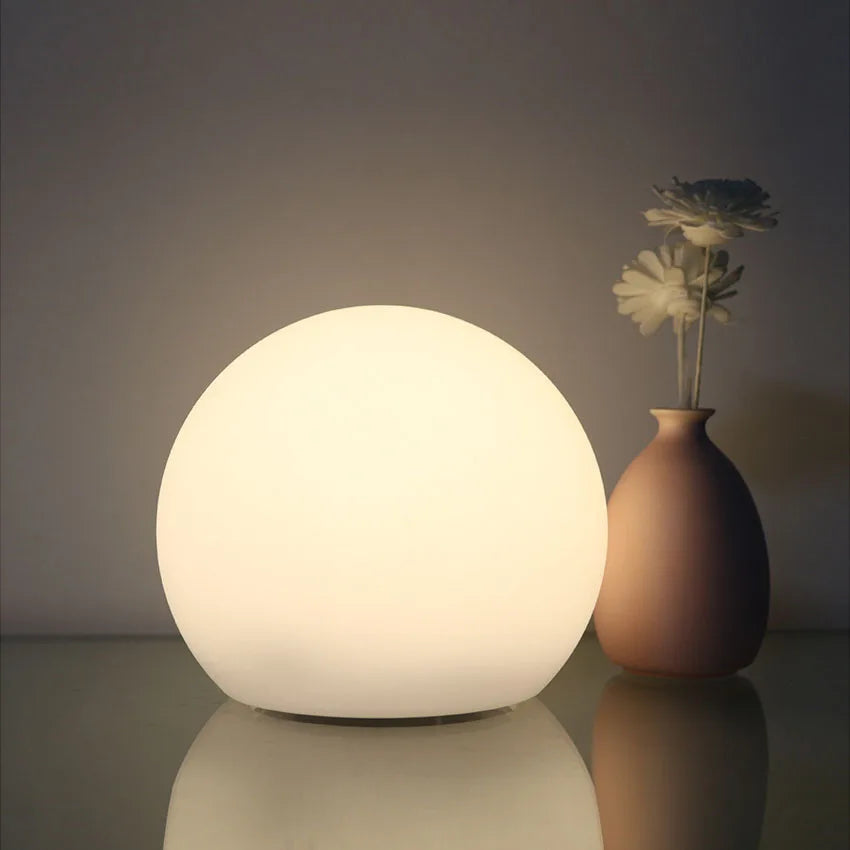 BowLift | Modern, colorful table lamp without a cable