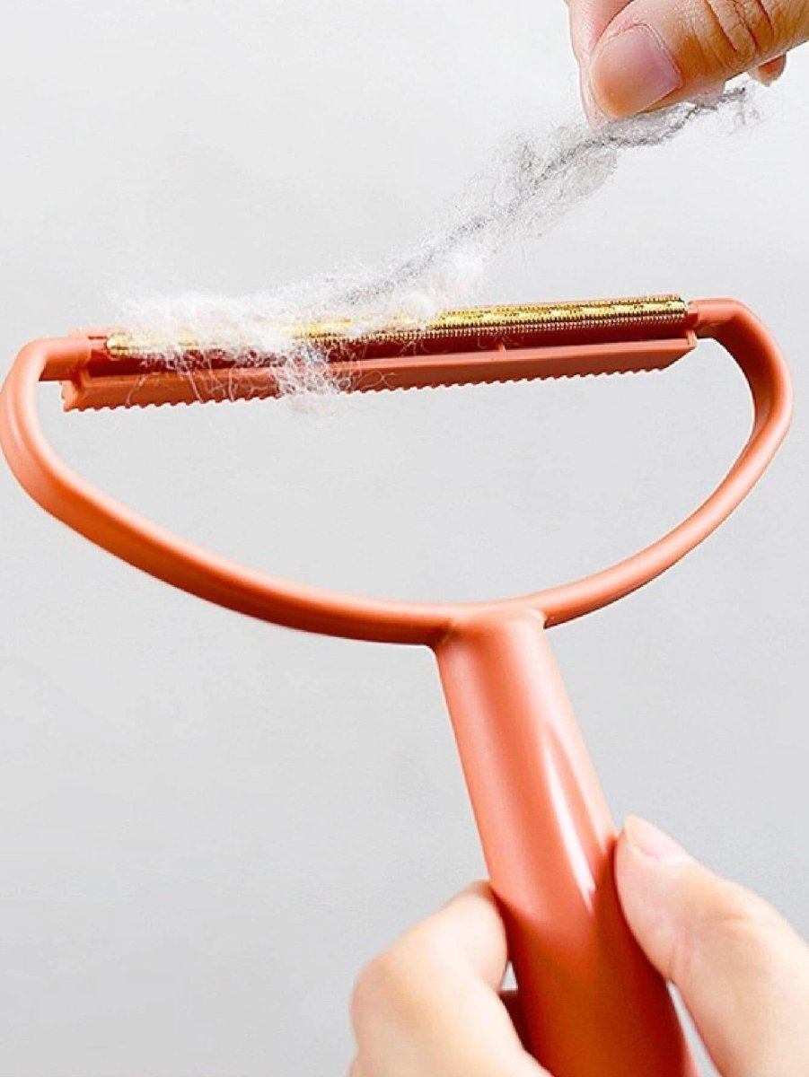 BowLift | Animal hair & lint remover for clothing & furniture