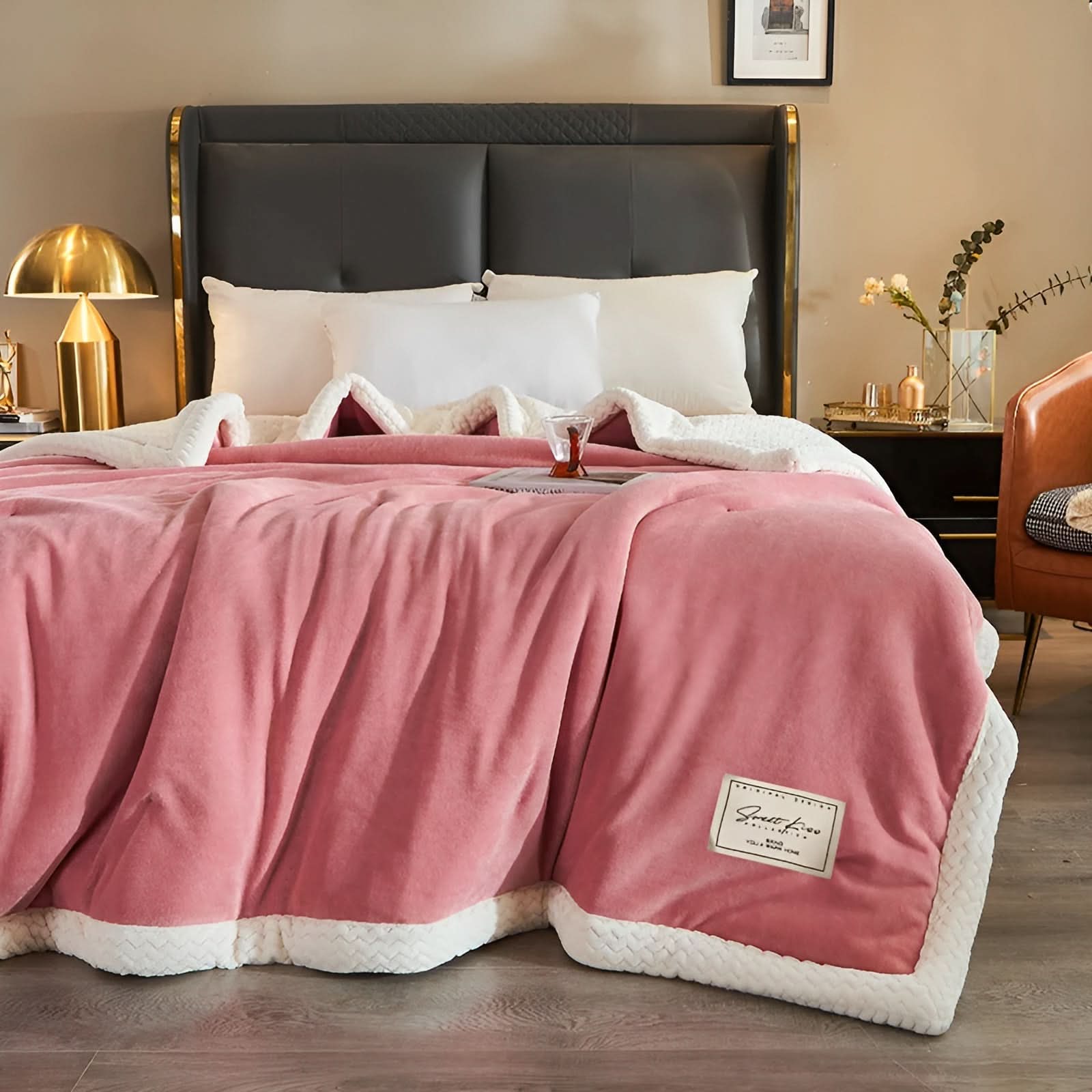 BowLift | DOWNLOFT - Three-layer Soft Blanket