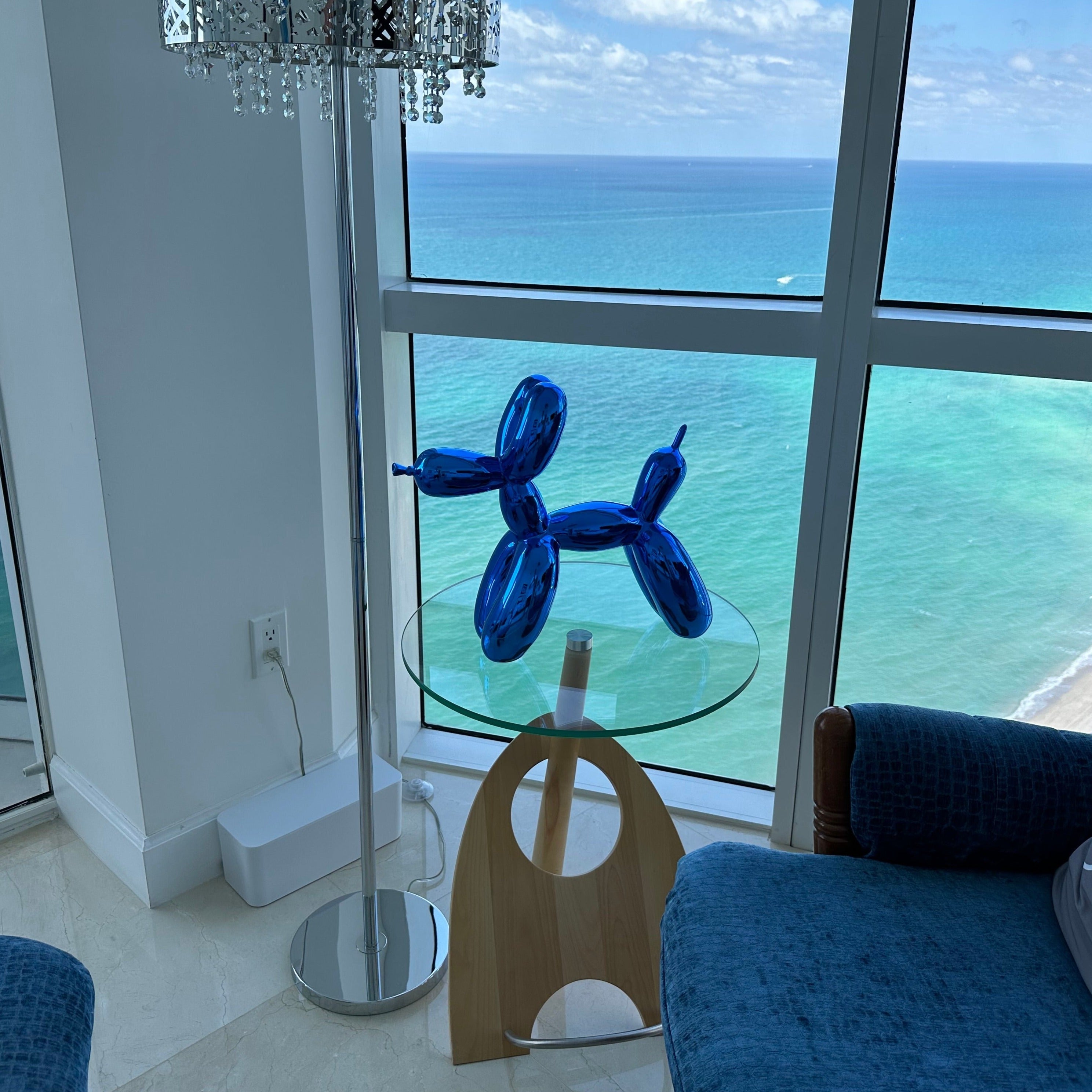 BowLift | Balloon Dog Sculpture