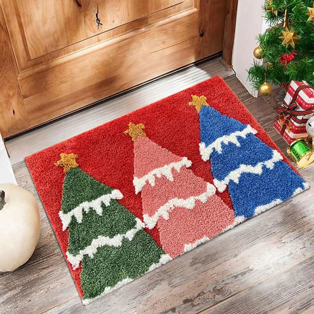 BowLift | Decorative Christmas Doormat with Cheerful Christmas Design