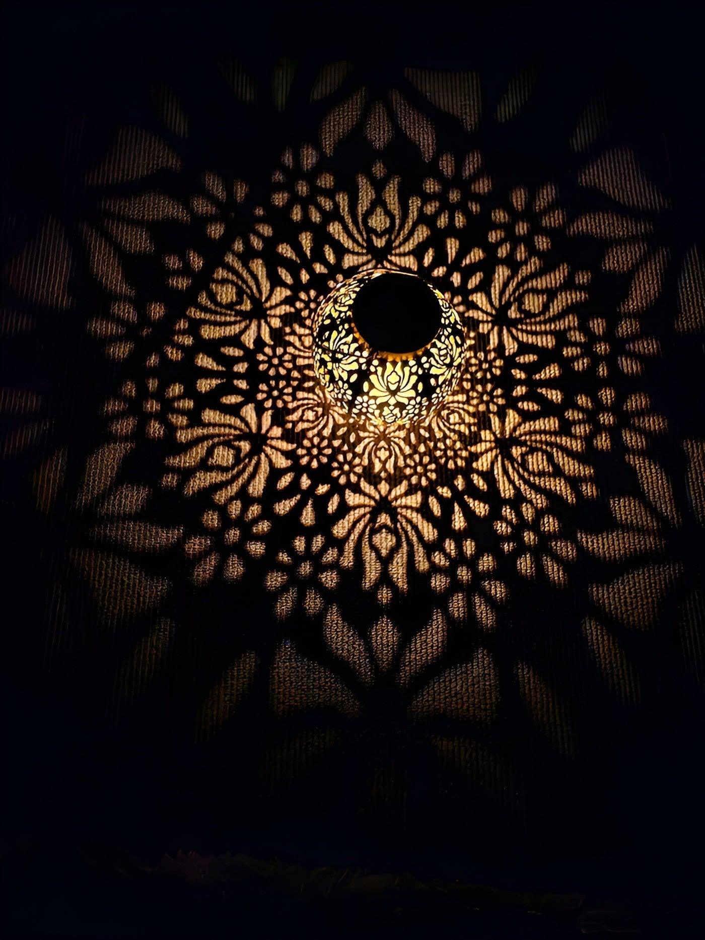 BowLift | AquaGlow – Waterproof Solar LED Garden Hanging Light