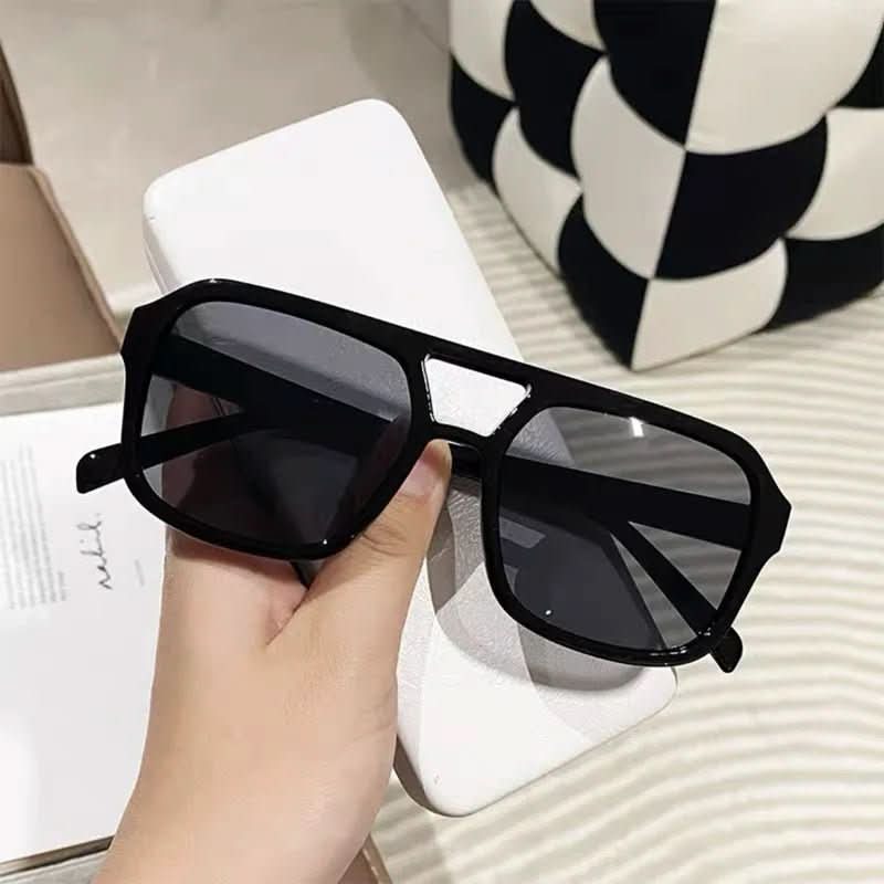 BowLift | EYE SUNGLASSES - Elegant cat-eye sunglasses with UV400 protection for women