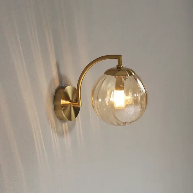 BowLift | Elegant Wall Light With Glass Design