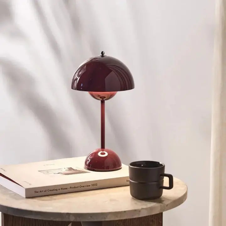 BowLift | Modern LED Table Lamp – Wireless and dimmable