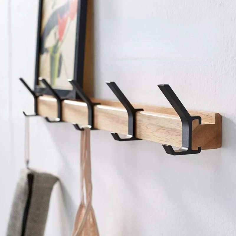 BowLift | Adjustable wall hook in Nordic design for stylish storage