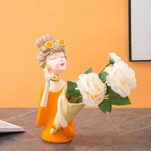 BowLift | FloralFinesse - Girl Vase Decor