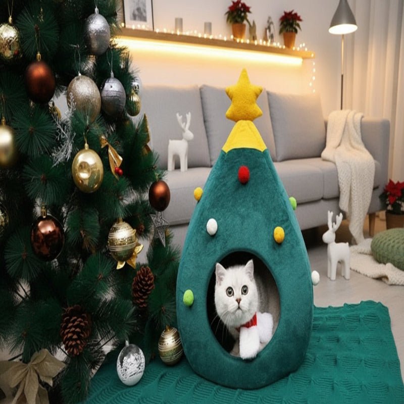 BowLift | Christmas Tree Cat Bed for a Cozy Winter Experience