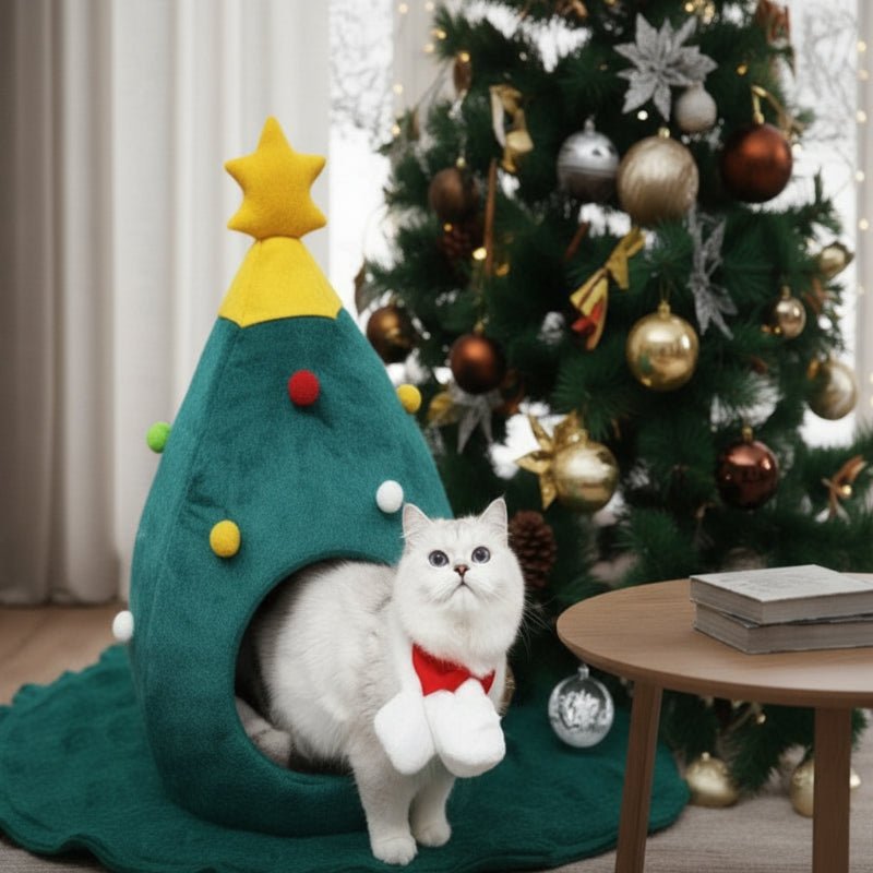 BowLift | Christmas Tree Cat Bed for a Cozy Winter Experience