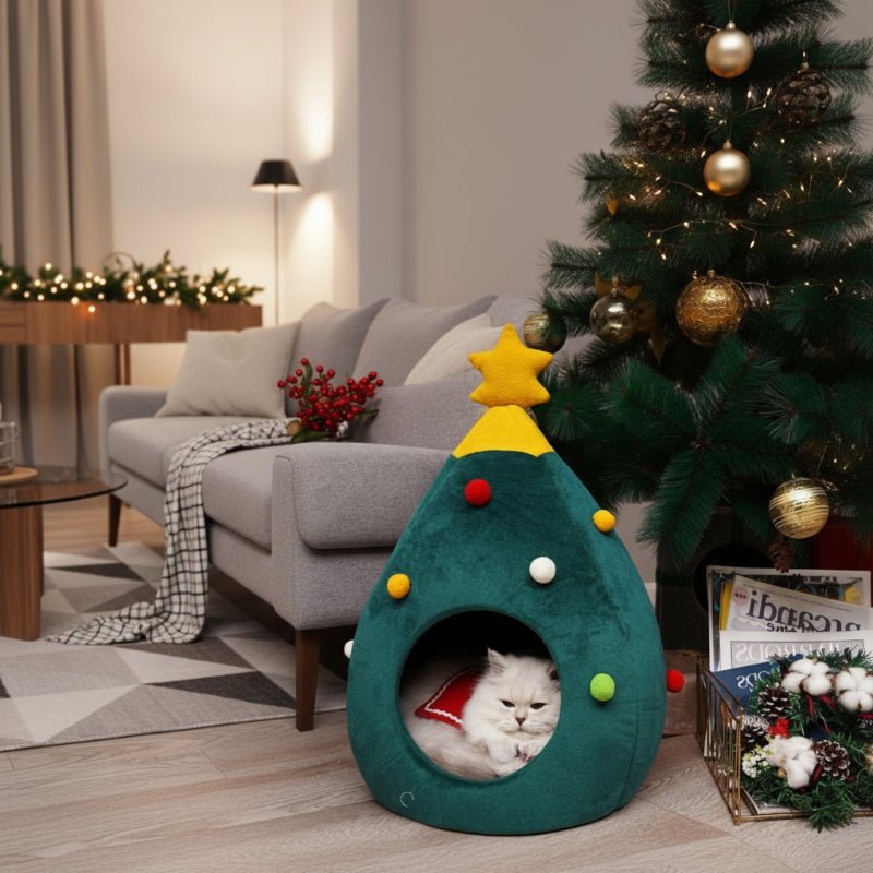 BowLift | Christmas Tree Cat Bed for a Cozy Winter Experience