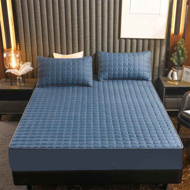 BowLift | Eucalyptus Fitted Sheet Set with Pillowcases