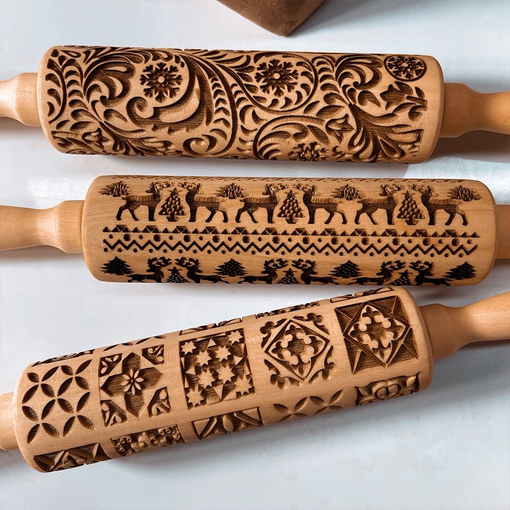 BowLift | Handmade rolling pin with decorative Christmas embossing