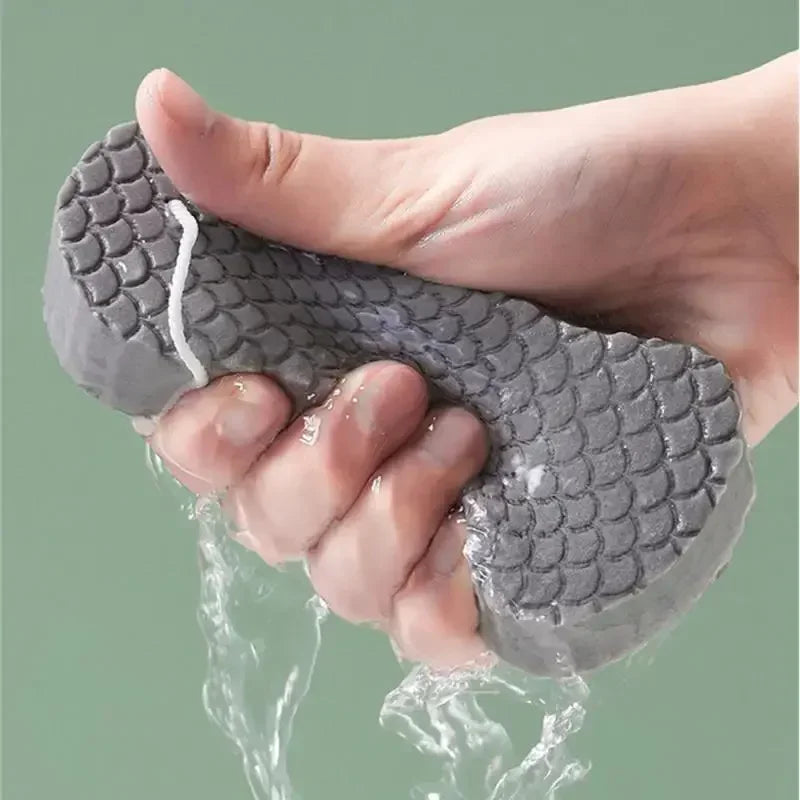 BowLift | Exfoliating Bath Scrubbing Sponge