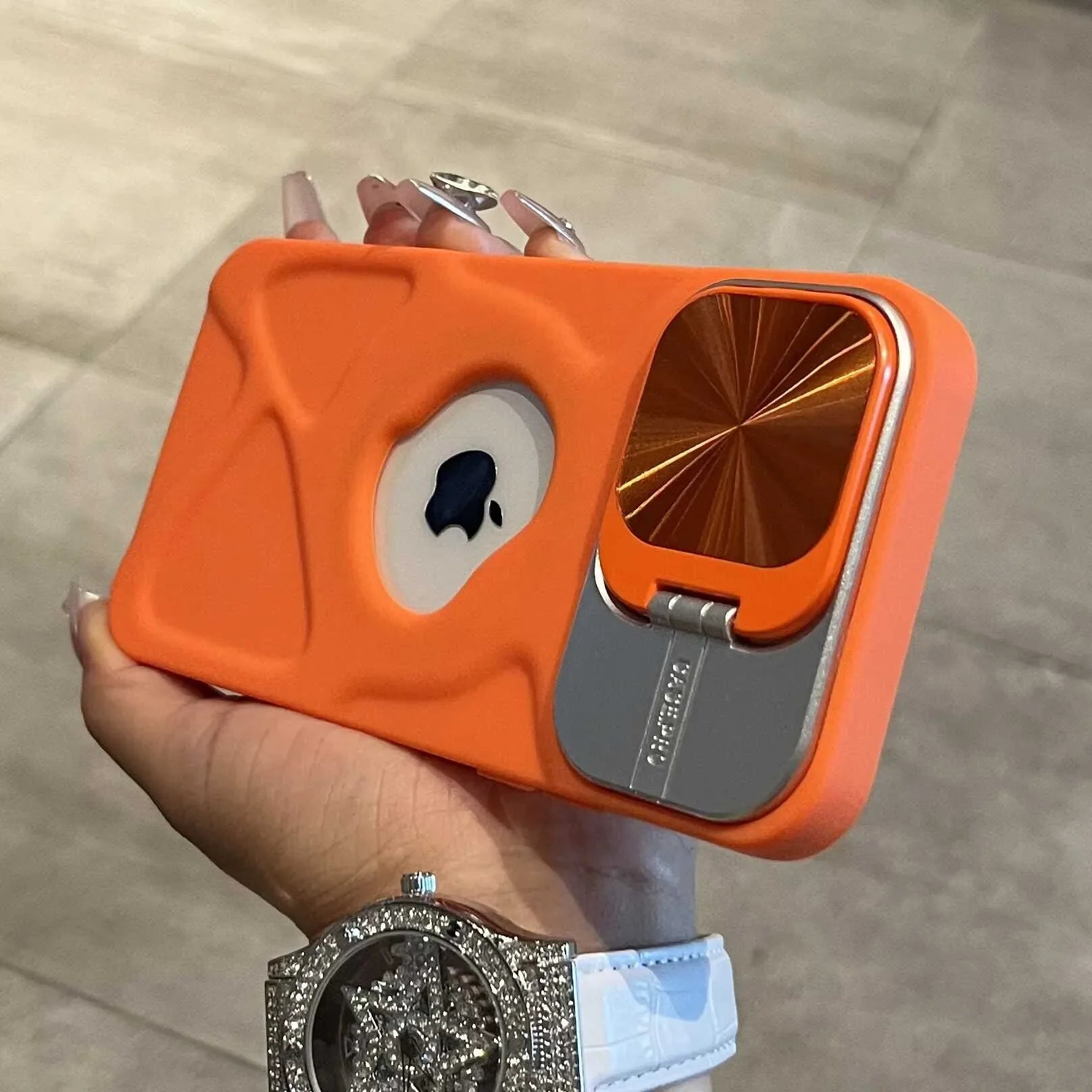 BowLift | Magsafe Silicone Lens Flip IPhone Case