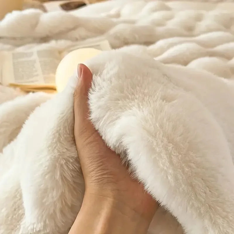 BowLift | FurLuxe | Reversible Faux Fur Blanket