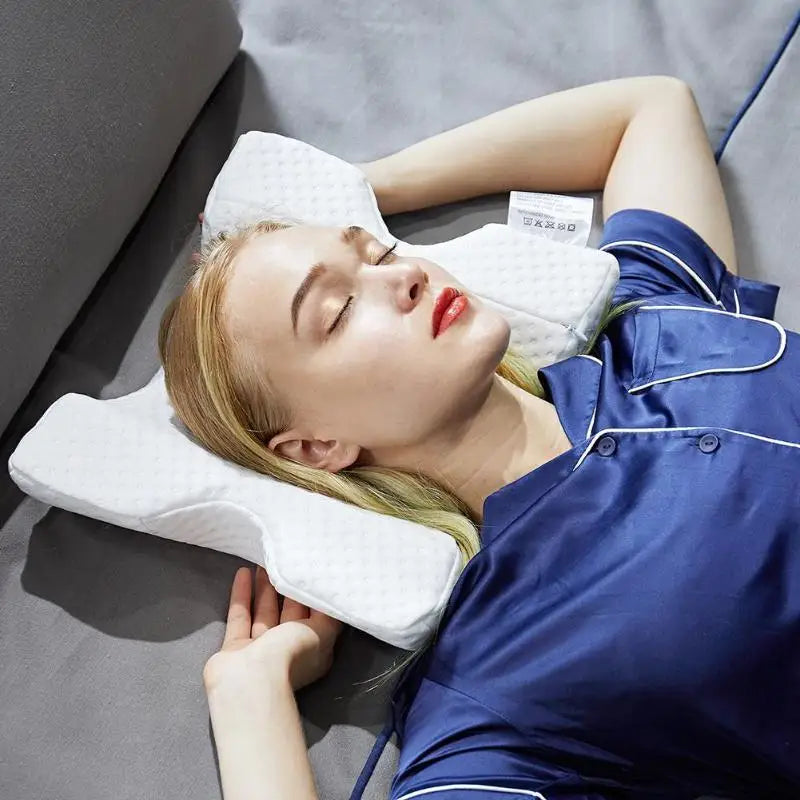 BowLift | Curved Orthopedic Memory Foam Pillow