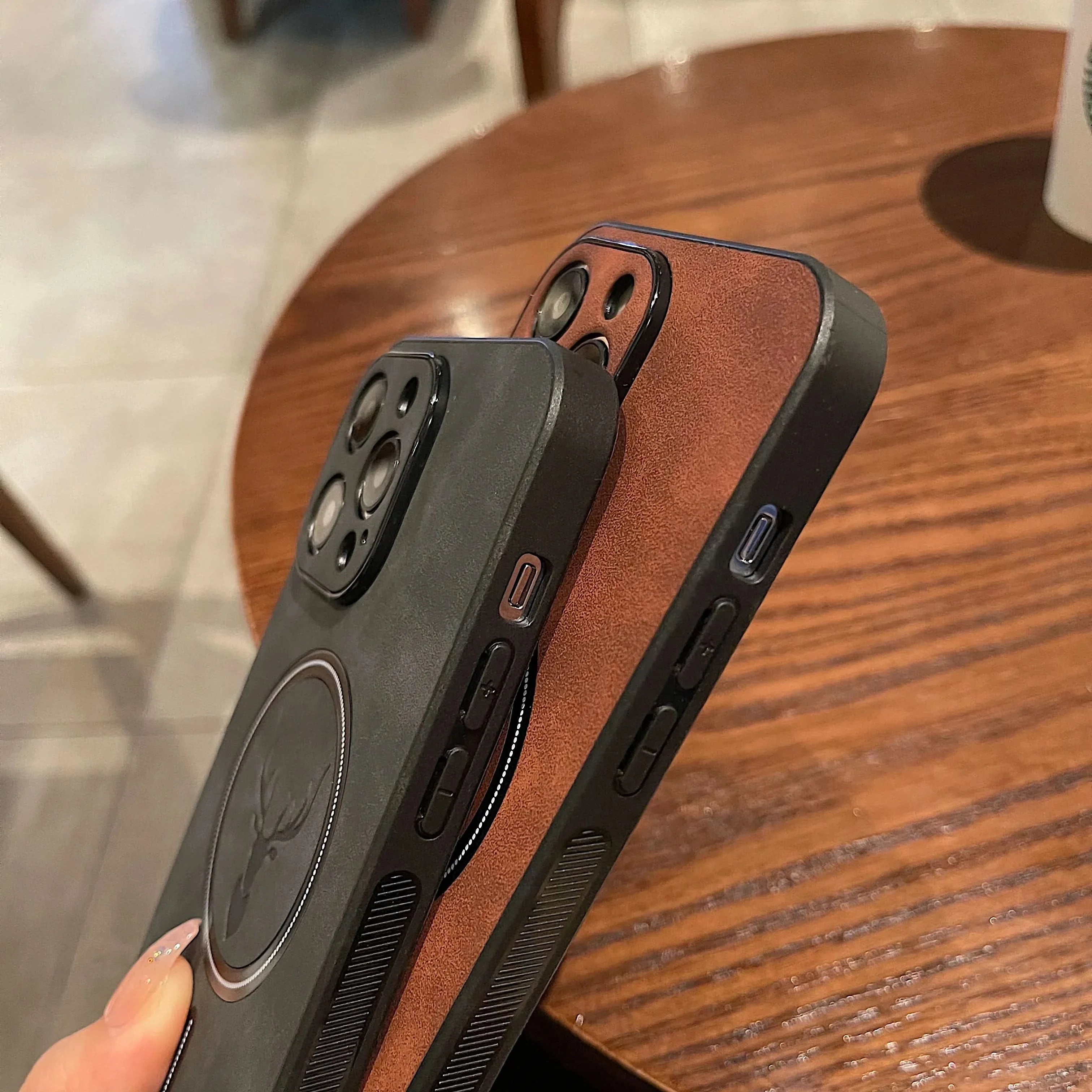 BowLift | Deer Leather iPhone Case MagSafe Wireless Charging