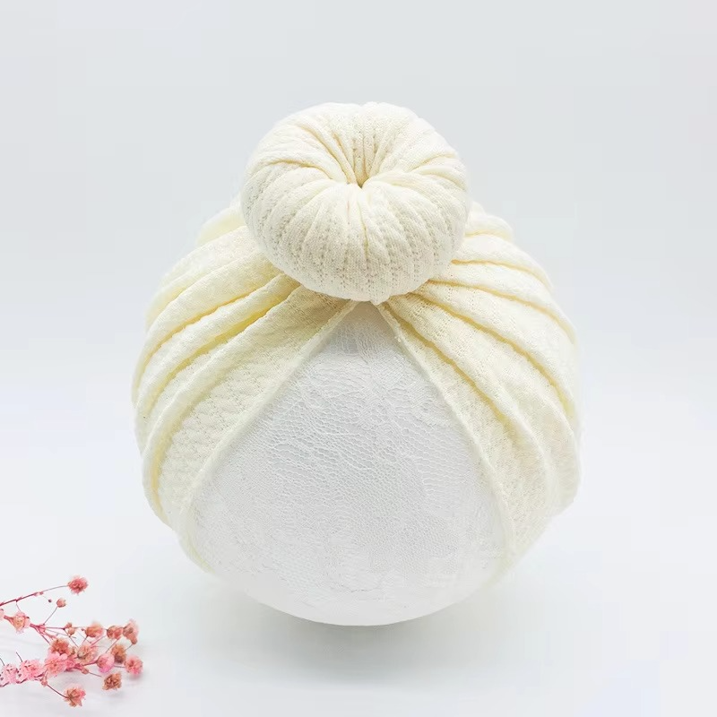 BowLift | Cozy Knotted Baby Beanie with Bow Headband