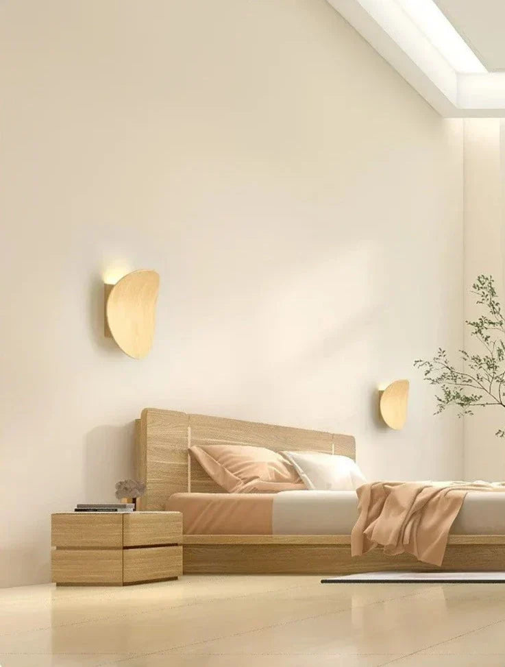 BowLift | ForestLite - Wooden Wall Lamp