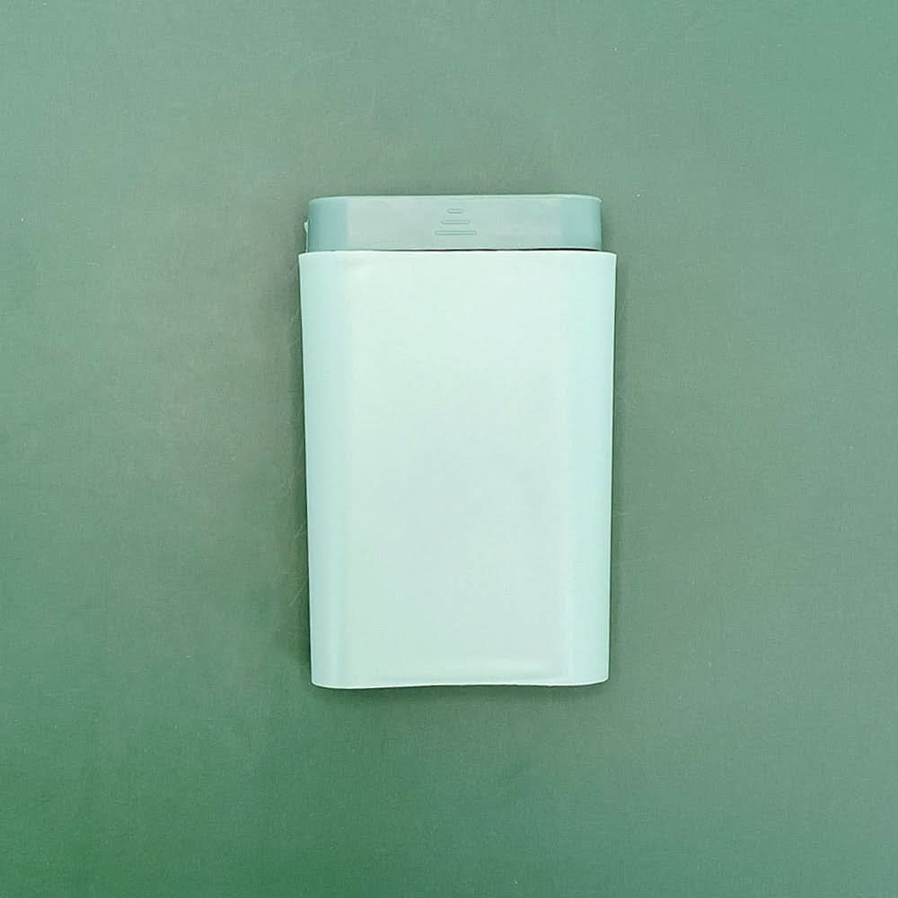 BowLift | Compact supplement box for vitamins & medicines with style