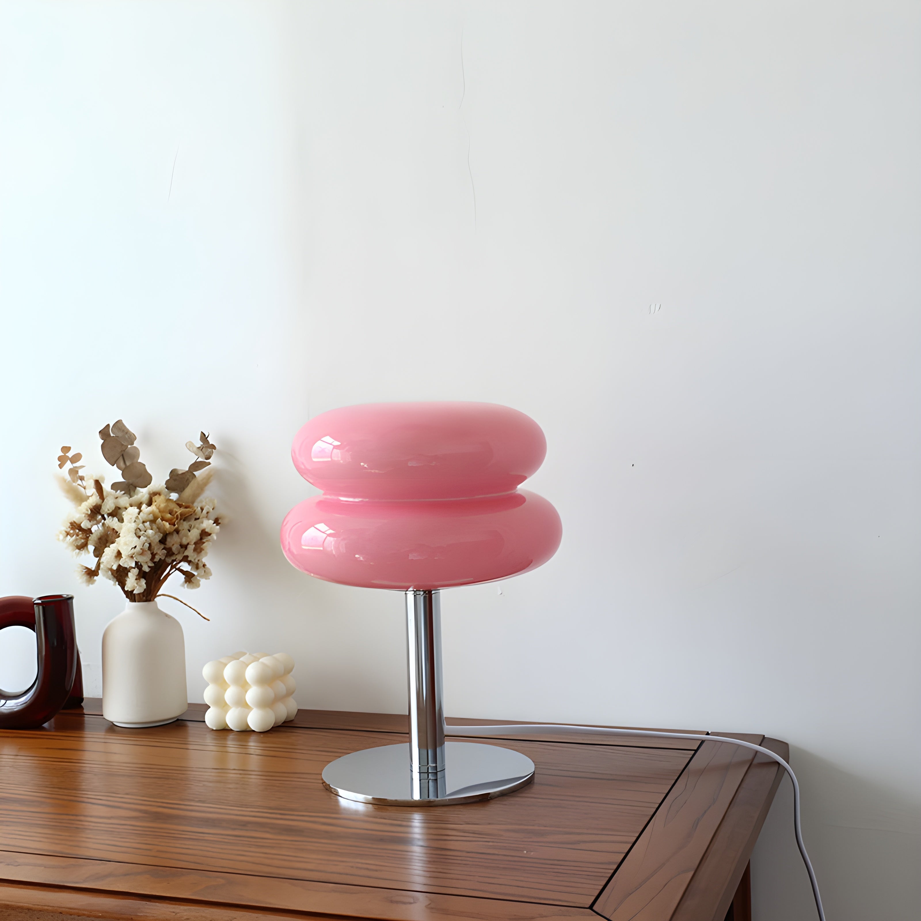 BowLift | Italian Designer Glass Egg Tarts LED Table Lamp